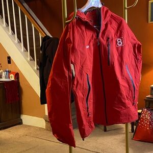 L.L. Bean Men's Red Windbreaker cresta Jacket